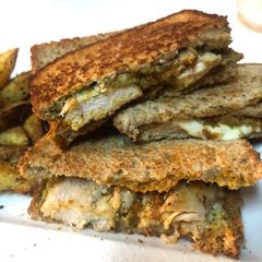 A picture of Pesto Chicken Sandwich.