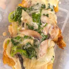รูปของ Fried Dori with Spinach Mushroom Cream Sauce