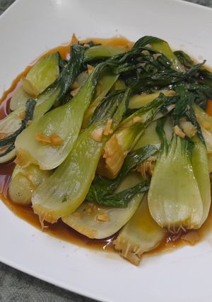 Foto resep Tumis Pakcoy Bawang Putih
