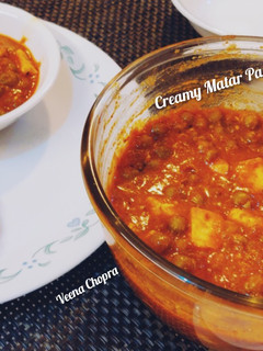 रेस्टोरेंट स्टाइल खोया पनीर मटर (restaurant style khoya paneer matar recipe in Hindi) रेसिपी मुख्य फोटो