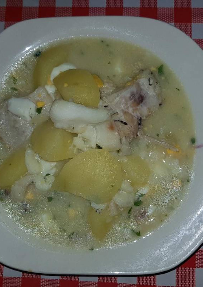 Una foto de Patatas en salsa verde