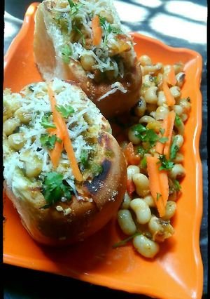 A picture of Lubiya Stuffed Bun.