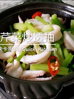 芹菜炒透抽 的食譜成品照片