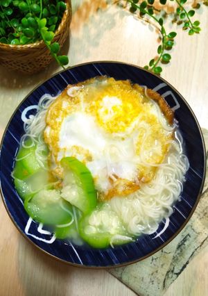 絲瓜麵線煎蛋湯 的食譜成品照片