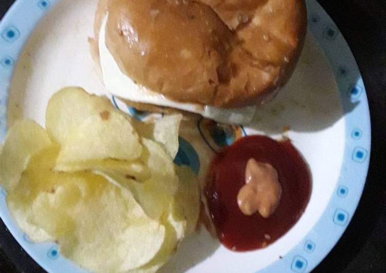 Today dinner 🍔