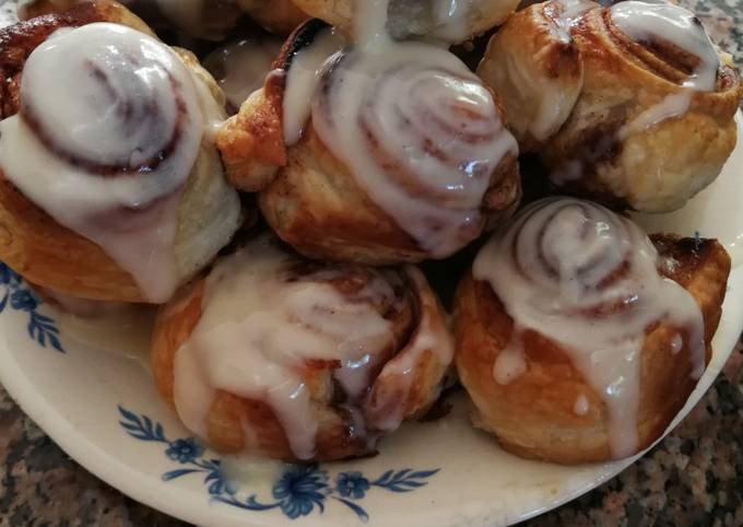 CINNAMON ROLLS, ROLINHOS DE CANELA