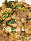 ผัดซีอิ๊ว(Pad See Ew)