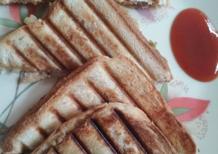 Simple Way to Prepare Speedy Veg sandwich