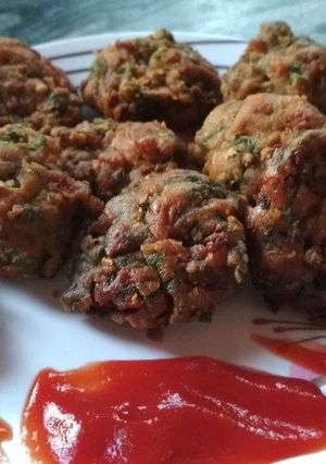 पालक पकोड़ा (Palak pakoda recipe in hindi) रेसिपी मुख्य फोटो
