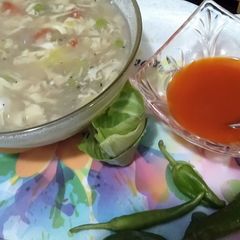 A picture of Hot and sour soup.