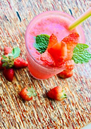 Hình của món Sinh tố dâu 🍓🍓🍓.