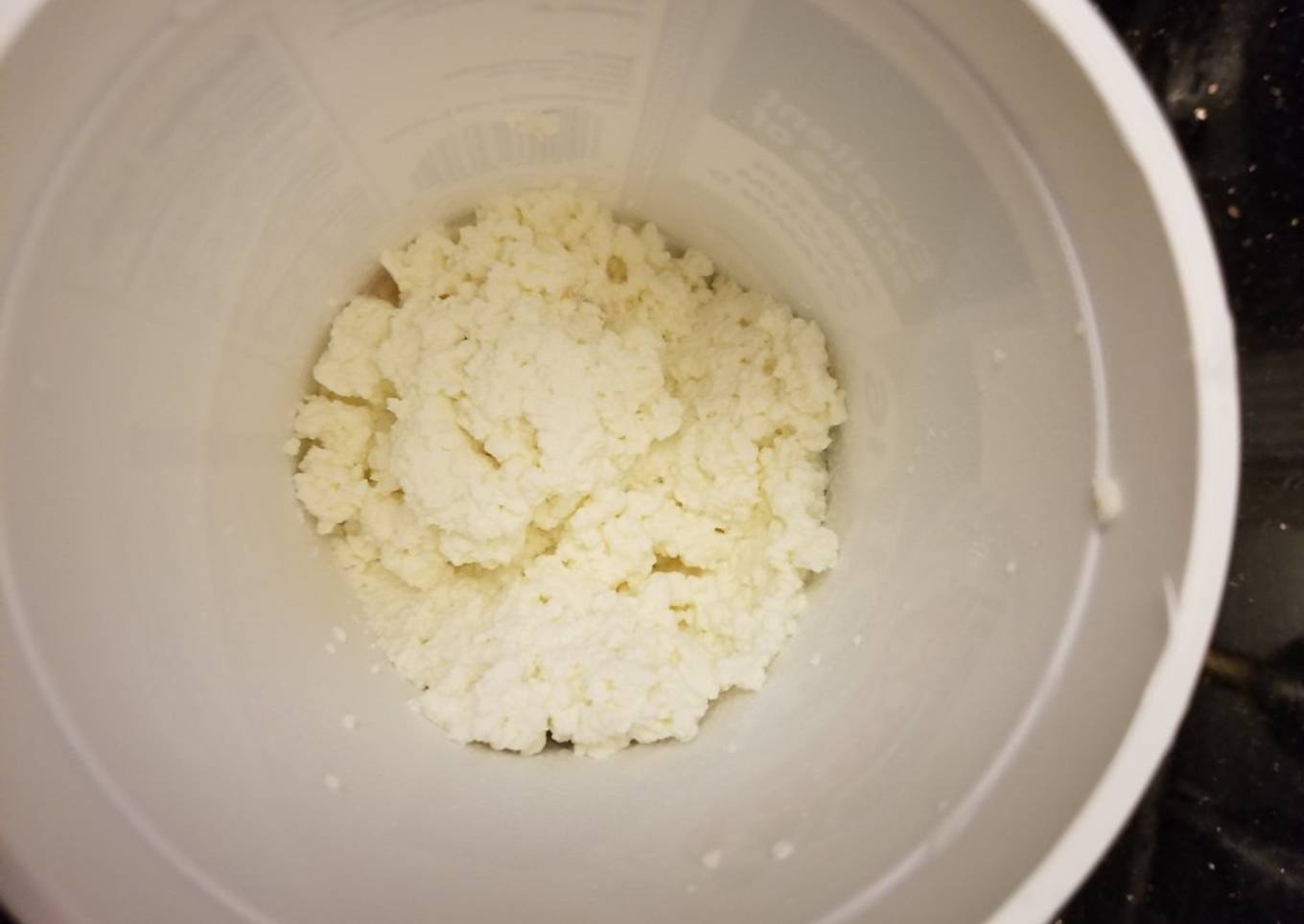 Homemade ricotta cheese