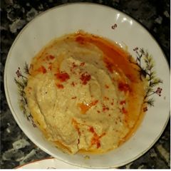 A picture of Hummus.