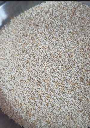 A picture of Puffed Rajgira seeds.
