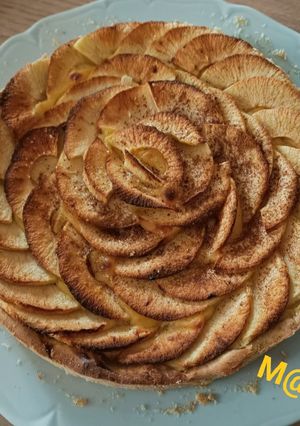Une photo de Tarte aux pommes sur fond de crème pâtissière au Cook Expert