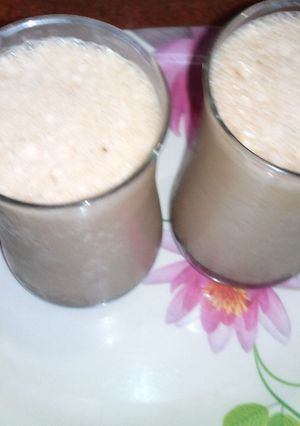 A picture of Peanut smoothie.