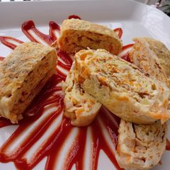 A picture of Tamagoyaki (Japanese Egg Omelet).