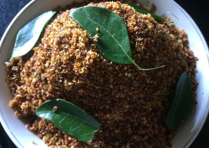 Nutritious Flaxseeds and currry leaves dry chutney