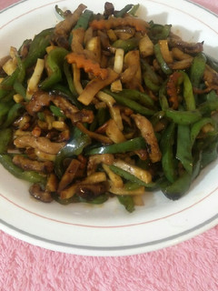 素炒青椒杏鮑菇 的食譜成品照片