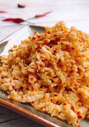 Hình của món Đậu phụ đảo bông với sả ớt.
