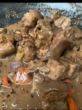 Easy Steps to Make Recipe Filipino Food Series: Mom’s Sweet &amp; Spicy Pork Caldereta (Pork Stewed in Liver Paste) that is Can Pamper Your Tongue, Tasty}