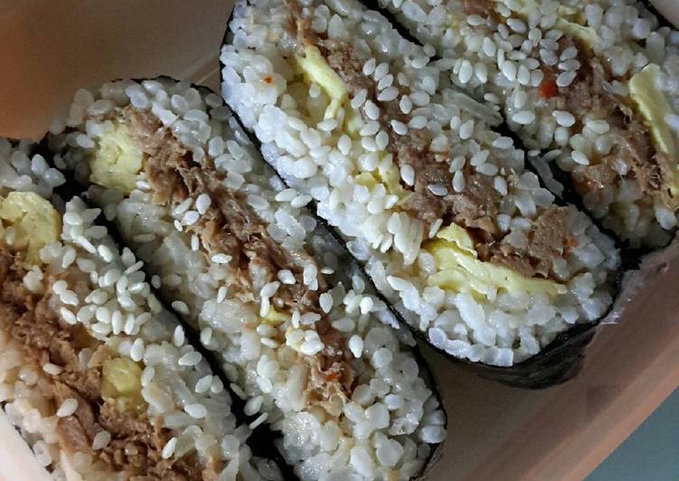 ONIGIRAZU (Rice Sandwich)
