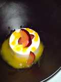 Panna cotta con coulis de mango