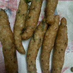 A picture of Rice fingers.