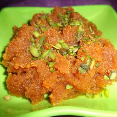 A picture of Instant Moong dal halwa.