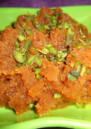A picture of Instant Moong dal halwa.