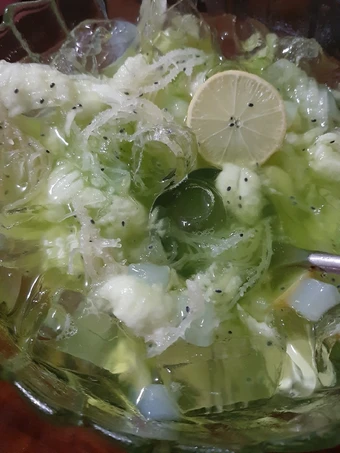 Langkah Mudah untuk Membikin Resep Es Rumput Laut lemon yang Bikin Ngiler Anti Ribet, Lezat