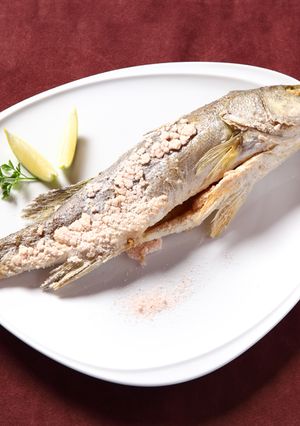 岩鹽烤魚 的食譜成品照片