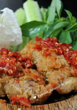 Foto resep Ayam Geprek Pedas