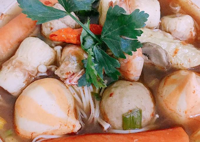 Tom Yam Seafood