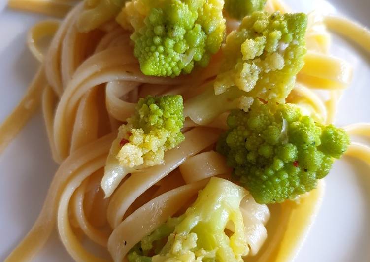 Linguine con Broccolo Romano