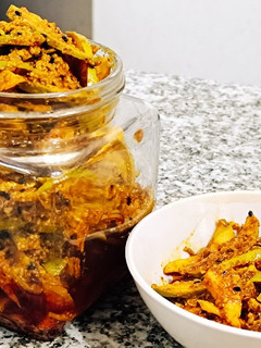 A picture of Instant Mango Pickle.