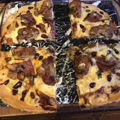 A picture of California Farm Home Made Settebello Pizza.
