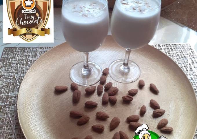 Moroccan Almond Milkshake