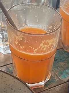 Una foto de Jugo de pimentón y limón