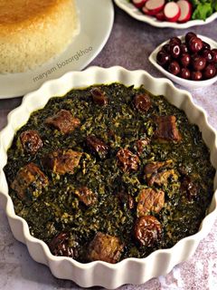عکسی از دستور خورشت آلو اسفناج