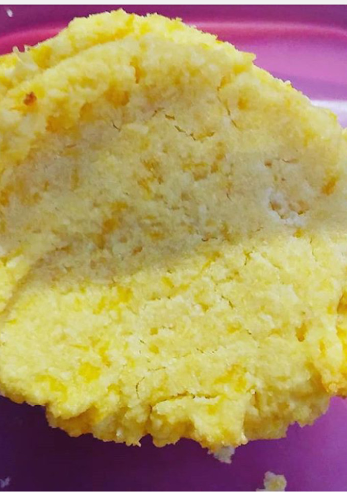 Una foto de Pan sin gluten, sin horno, en sartén con harina de arroz