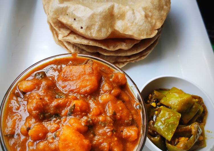 Easiest Way to Make Quick Shahi Rasiley Aloo
