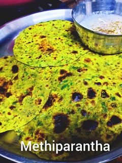 मेथी पराठा (methi paratha recipe in Hindi) रेसिपी मुख्य फोटो