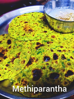 मेथी पराठा (methi paratha recipe in Hindi) रेसिपी मुख्य फोटो