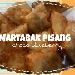 รูปของ Martabak pisang coklat blueberry