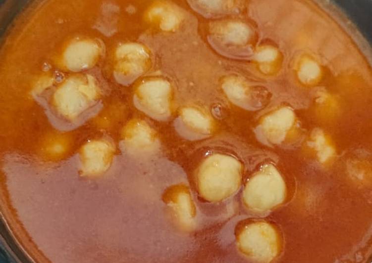 Step-by-Step Guide to Make Homemade White chana with onion and tomato gravy