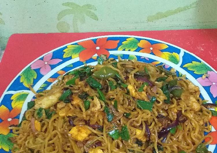 Cara Memasak Cepat Mie Goreng Bayam Udang Rebon Ala Warteg