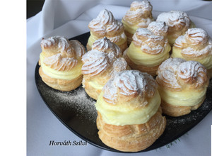 Képviselőfánk recept fotója