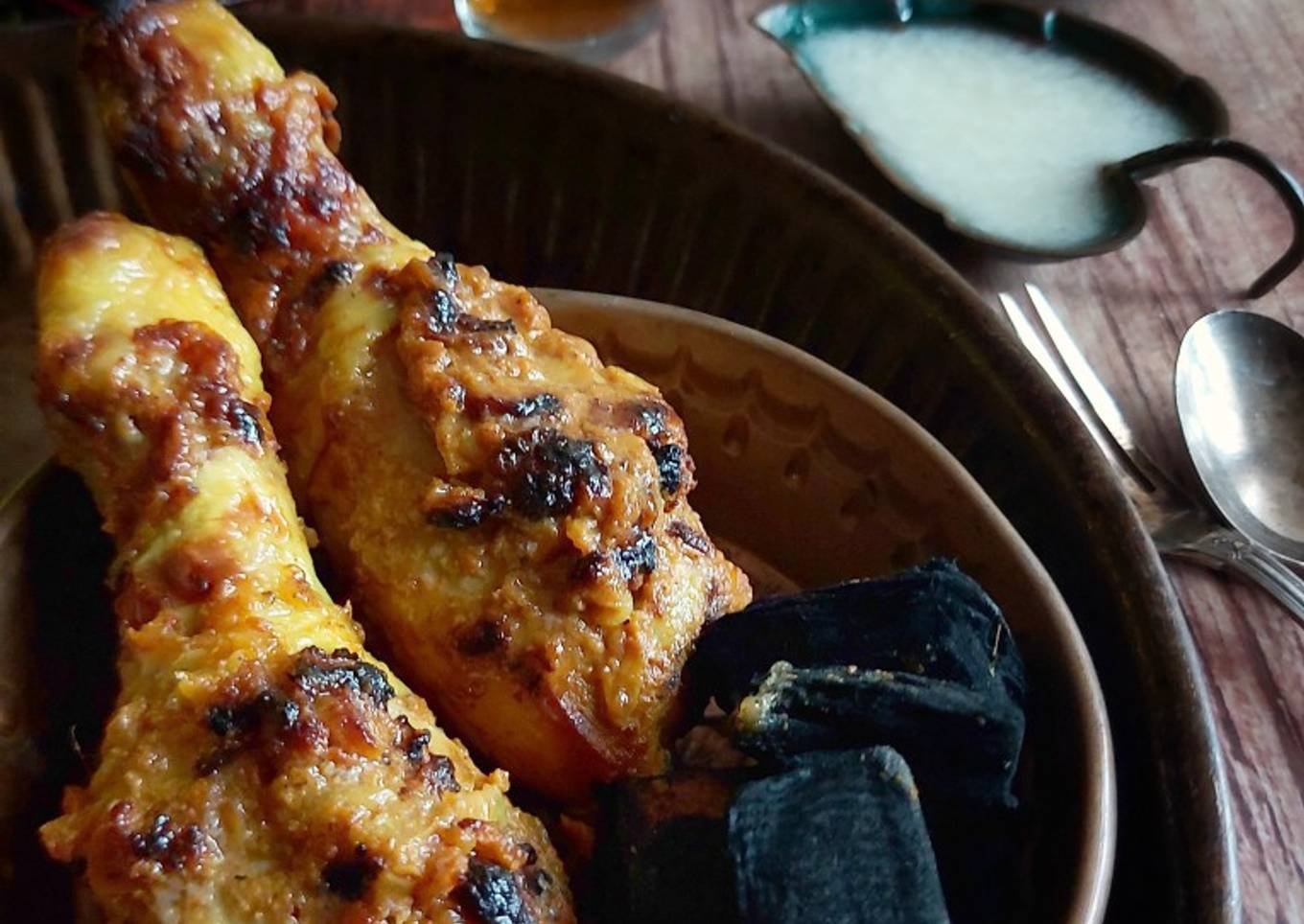 Farrouj Meshwi || Lebanese Charcoal Garlic Chicken