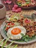 Nasi Goreng Magelangan dengan Kecombrang